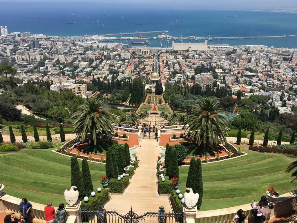 Paradise In Haifa Near The Bahai Gardens Luaran gambar